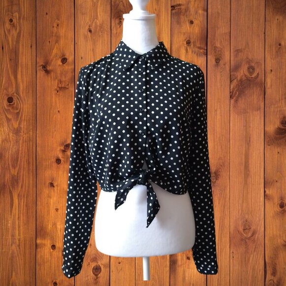 Forever 21 Women's Medium Polka Dot Long Sleeve Collar Cropped Button Front Top - Picture 1 of 5